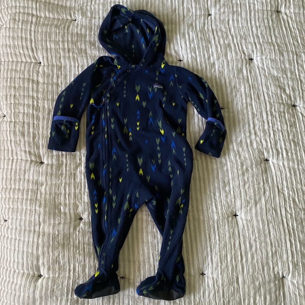Patagonia baby micro-D fleece bunting